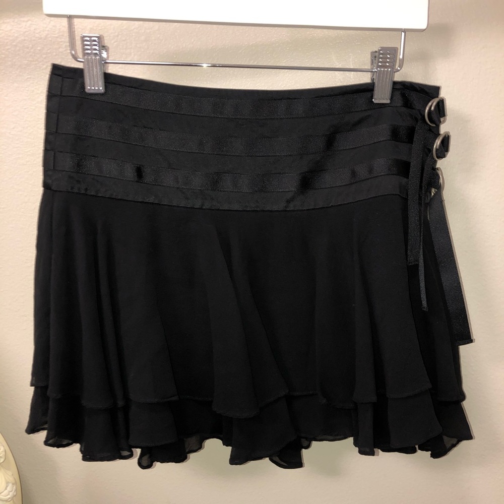 Bebe skirt